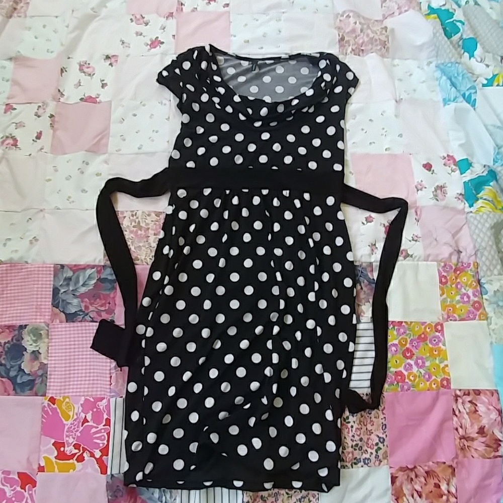 Polka dot wiggle dress